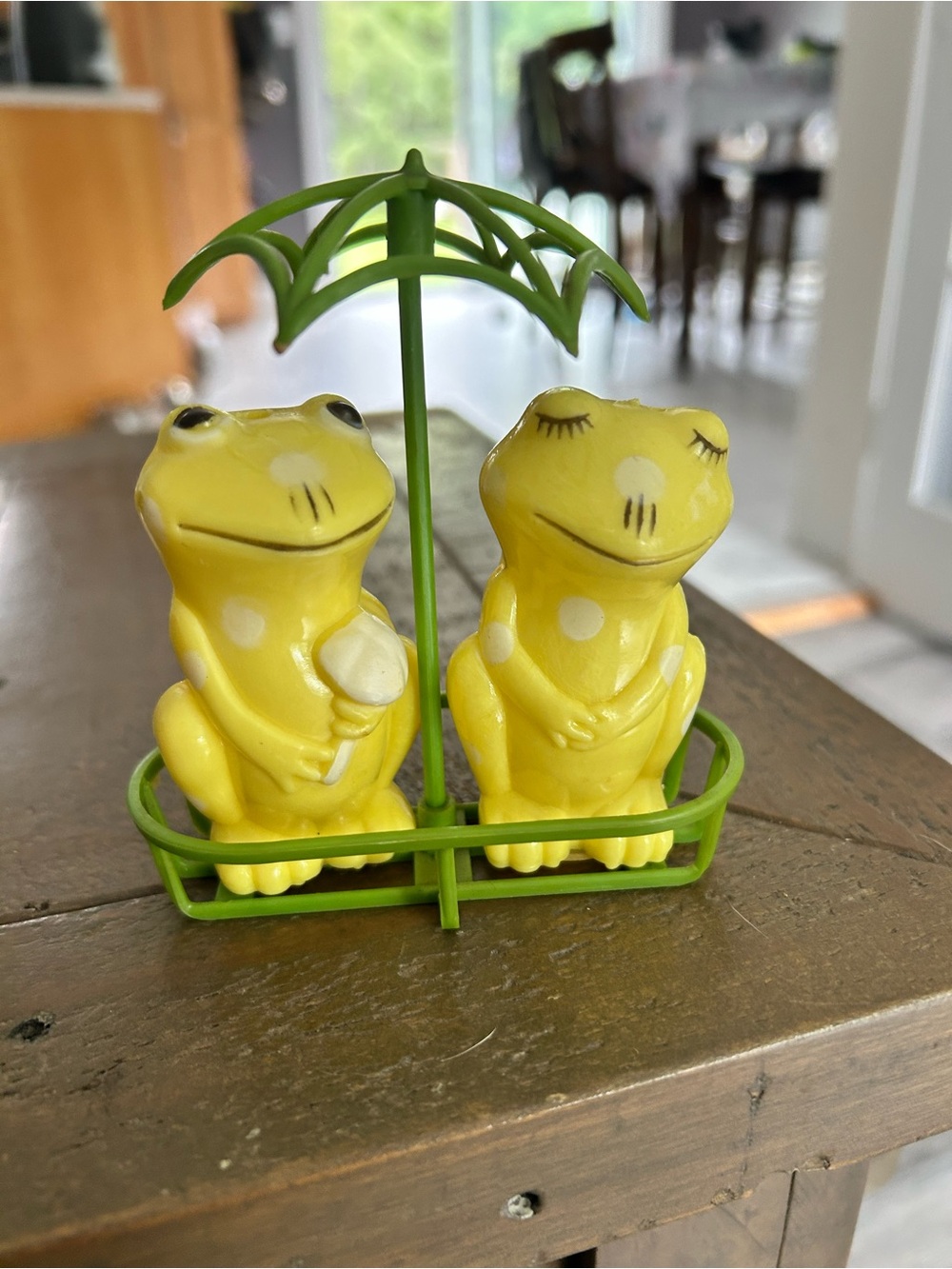 4/$100 Yellow Frog Salt and Pepper Set with Green Stand - Brand: